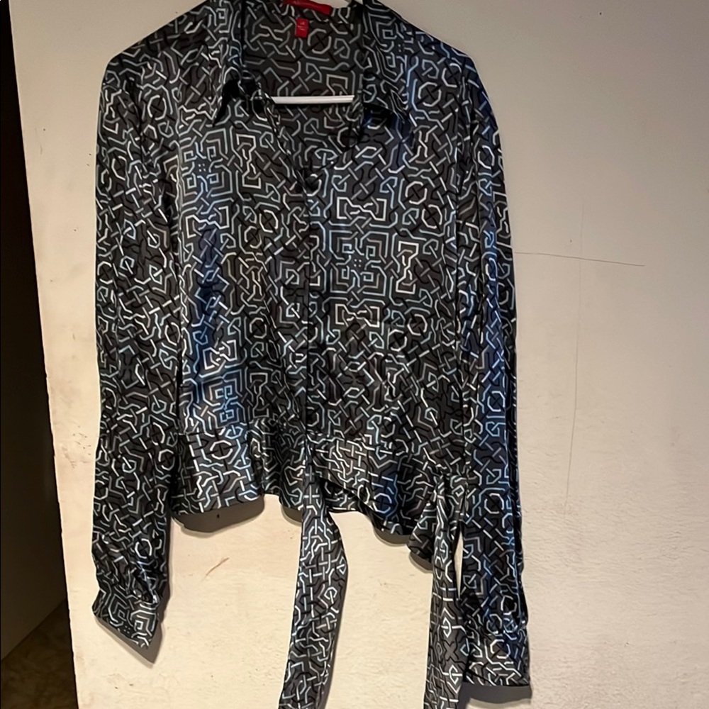 Anne Klein Black and Blue Patterned Blouse